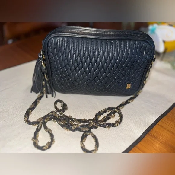 Bally Quilted Lambskin Crossbody | Leather Interior |Gold Chain Camera Bag - Picture 10 of 11